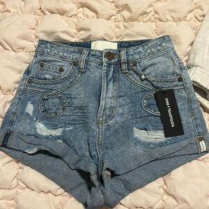 NWT one teaspoon high waisted shorts